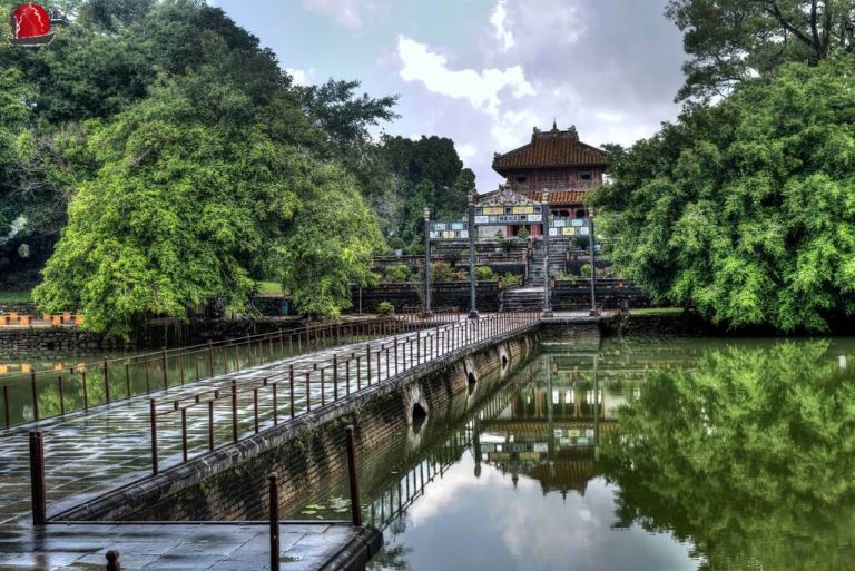 tumba minh mang